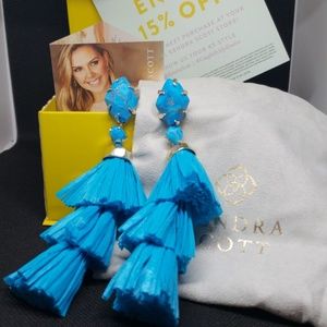 KENDRA SCOTT Denise Earrings In Aqua Howlite